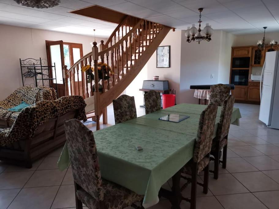 Saint-Côme-dʼOlt Maison De Campagne Avec Lac Prive 빌라 외부 사진